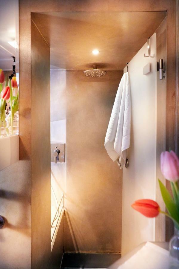 Bådhotel Segelschiff Loth Lorien Hamborg